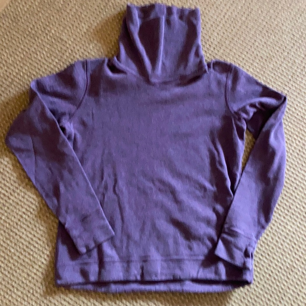 Lululemon reversible cotton turtleneck sweatshirt